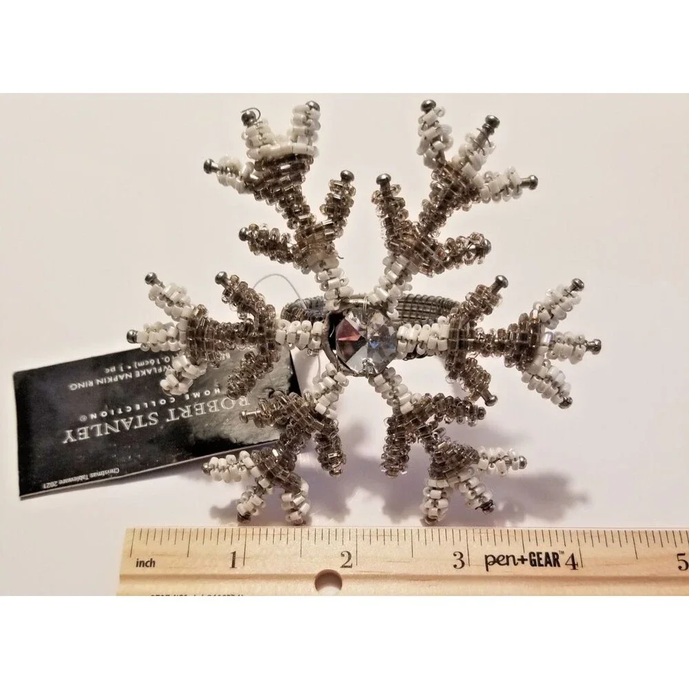 Robert Stanley Beaded Snowflake Napkin Ring Holders Set of 4 New White Silver VT